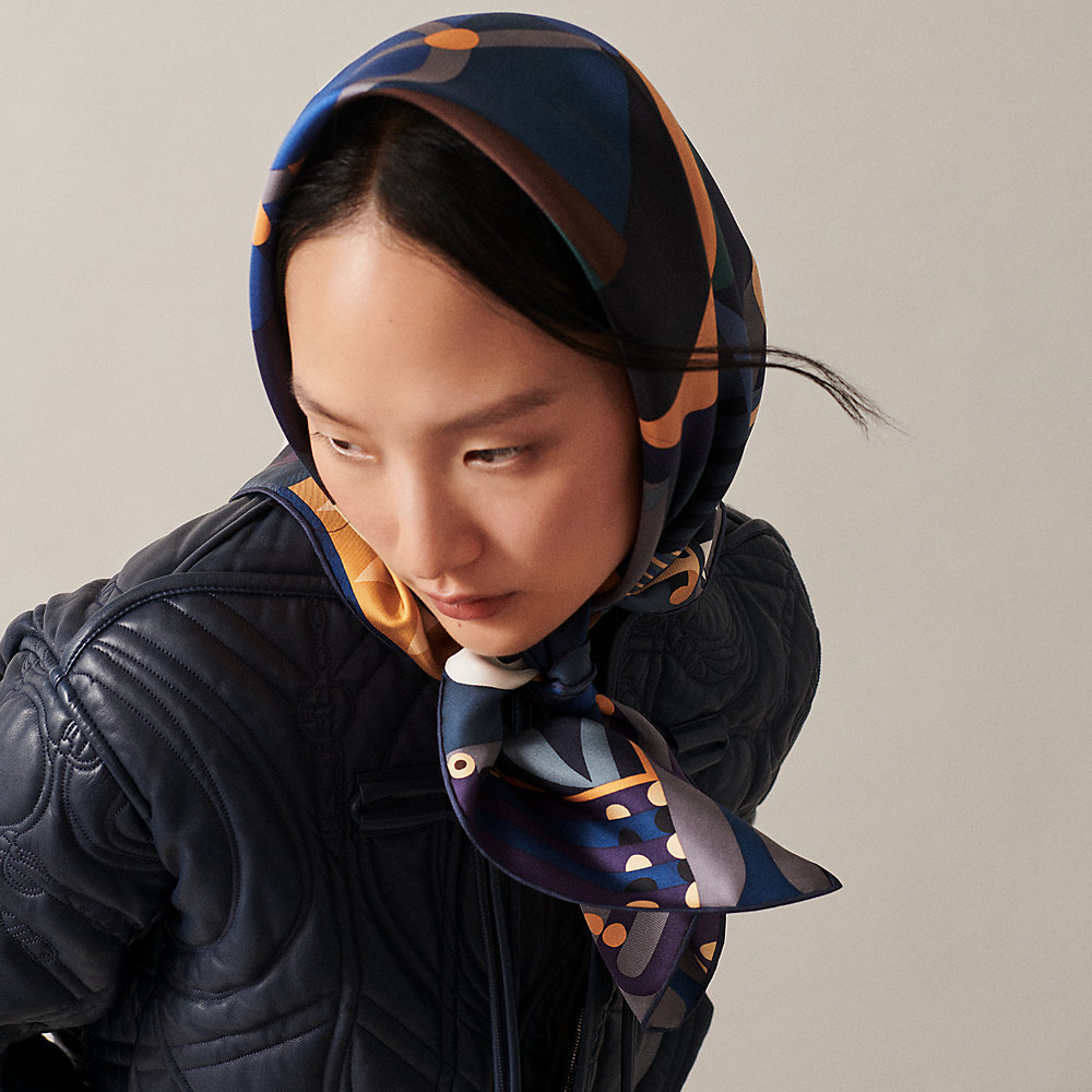 あなたにおすすめの商品 en Parade Fanfare Canada Hermès | 90 scarf 小物